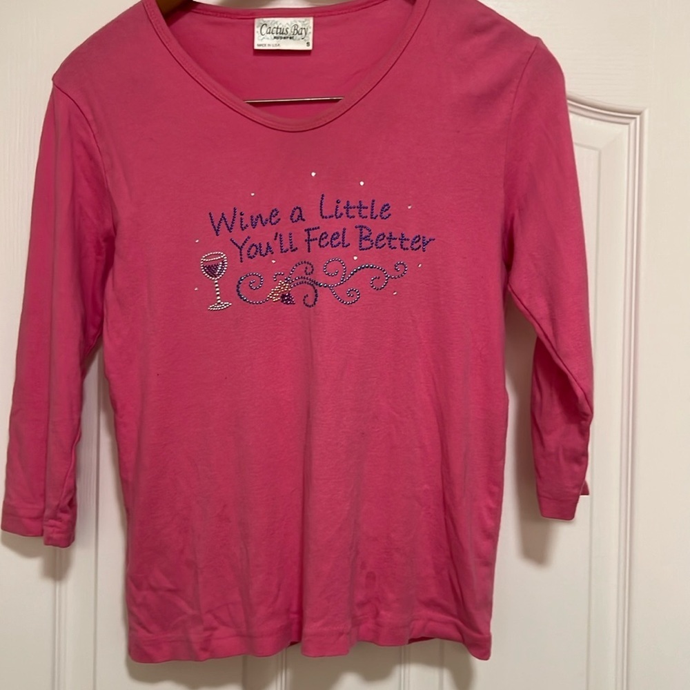 Cactus Bay 🍷 Apparel T-Shirt - Women's Small -  Pink - 3/4 Sleeve